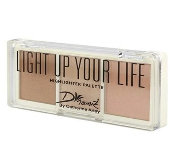 Catherine Arley Dinamik 3 lü Highlighter Paleti 01
